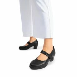 Arch Support Block Mary Jane Pumps BLACK