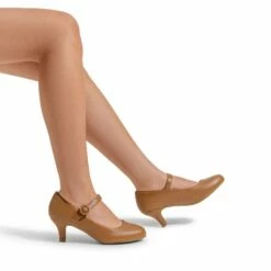Front Page 7 Low Kitten Heel Mary Jane Pumps TAN