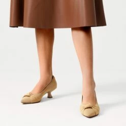 Comfortable Kitten Heels With Bow BEIGE 11 Comfortable Kitten Heels With Bow BEIGE -DREAM PAIRS Sales 0633 BEIGE 7