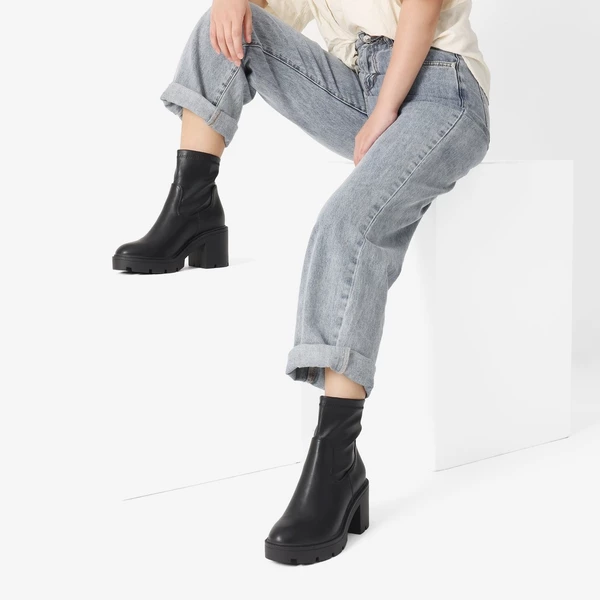 Elastic Chunky Heel Lug Sole Booties BLACK PU 8 Elastic Chunky Heel Lug Sole Booties BLACK PU - Image 6